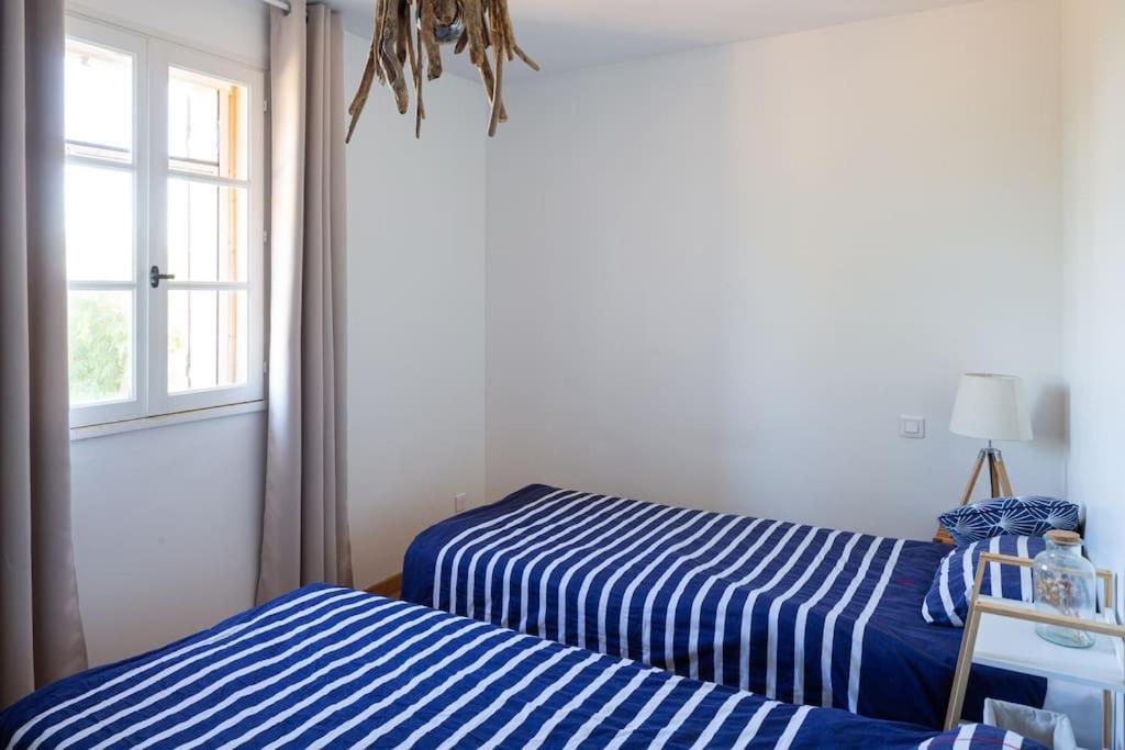 ארל Mas Provencal De 120M2 En Camargue, Avec Piscine Et Parking Inclus, Ideal Pour Des Vacances מראה חיצוני תמונה